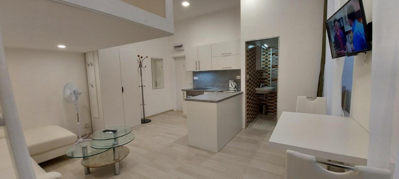 Apartment Krale Jiriho Karlsbad Buitenkant foto