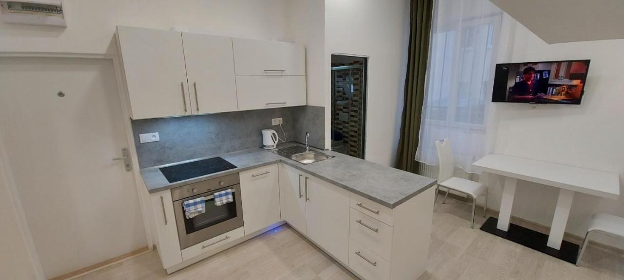 Apartment Krale Jiriho Karlsbad Buitenkant foto