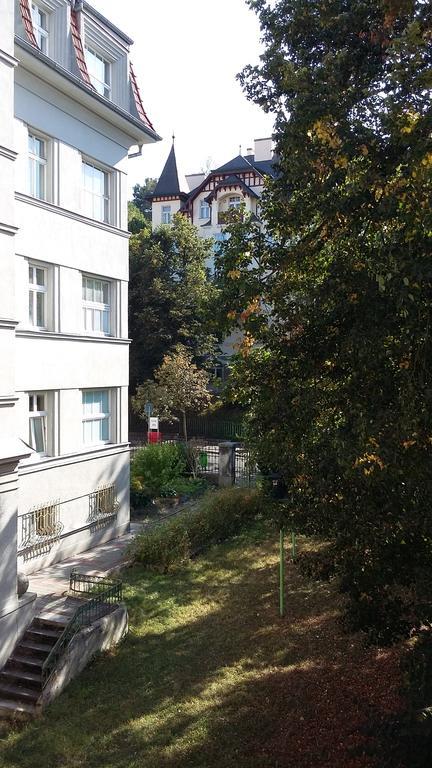 Apartment Krale Jiriho Karlsbad Buitenkant foto