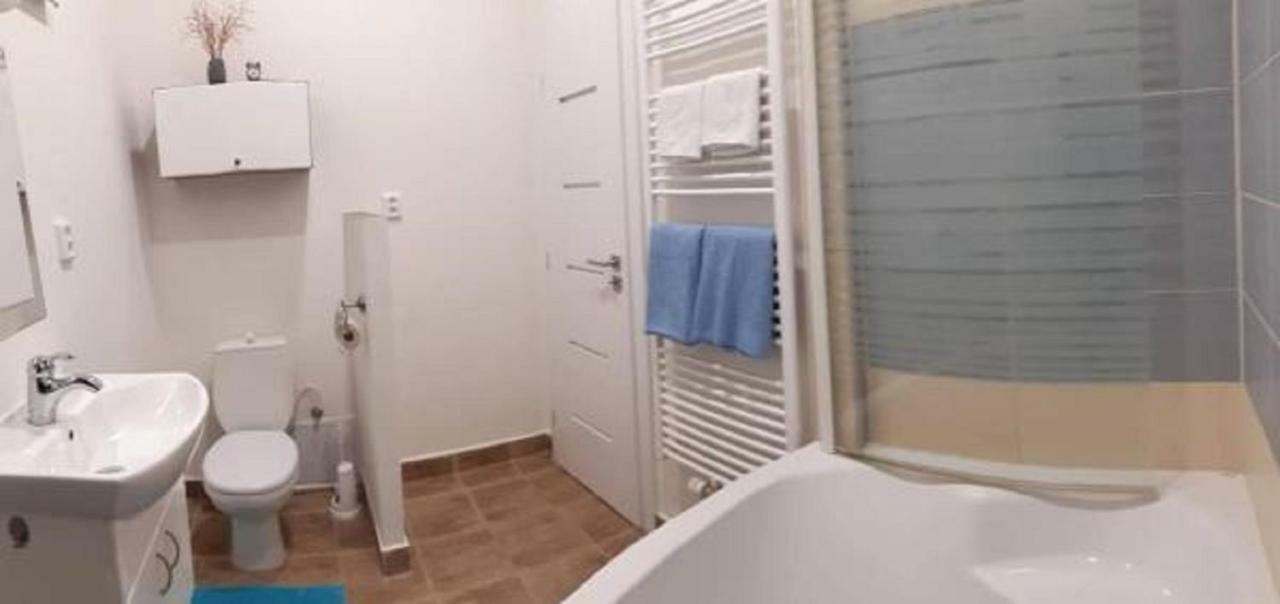 Apartment Krale Jiriho Karlsbad Buitenkant foto